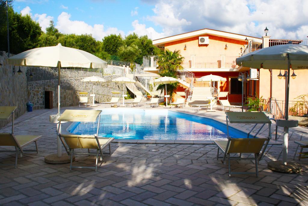 La Marinella Apartment Palmi Bagian luar foto