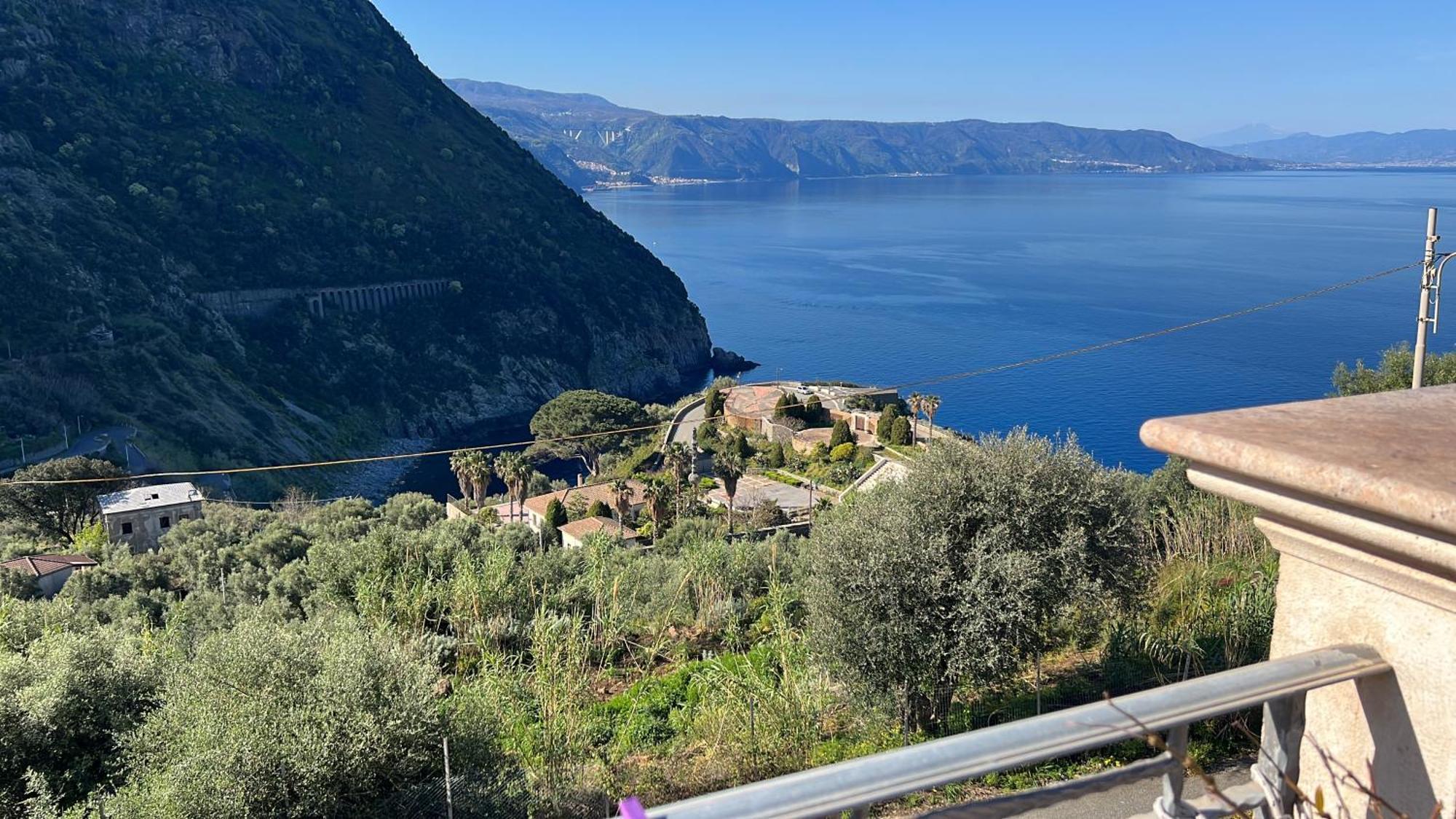 La Marinella Apartment Palmi Bagian luar foto
