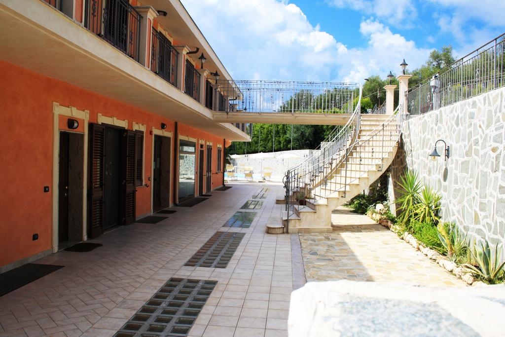 La Marinella Apartment Palmi Bagian luar foto