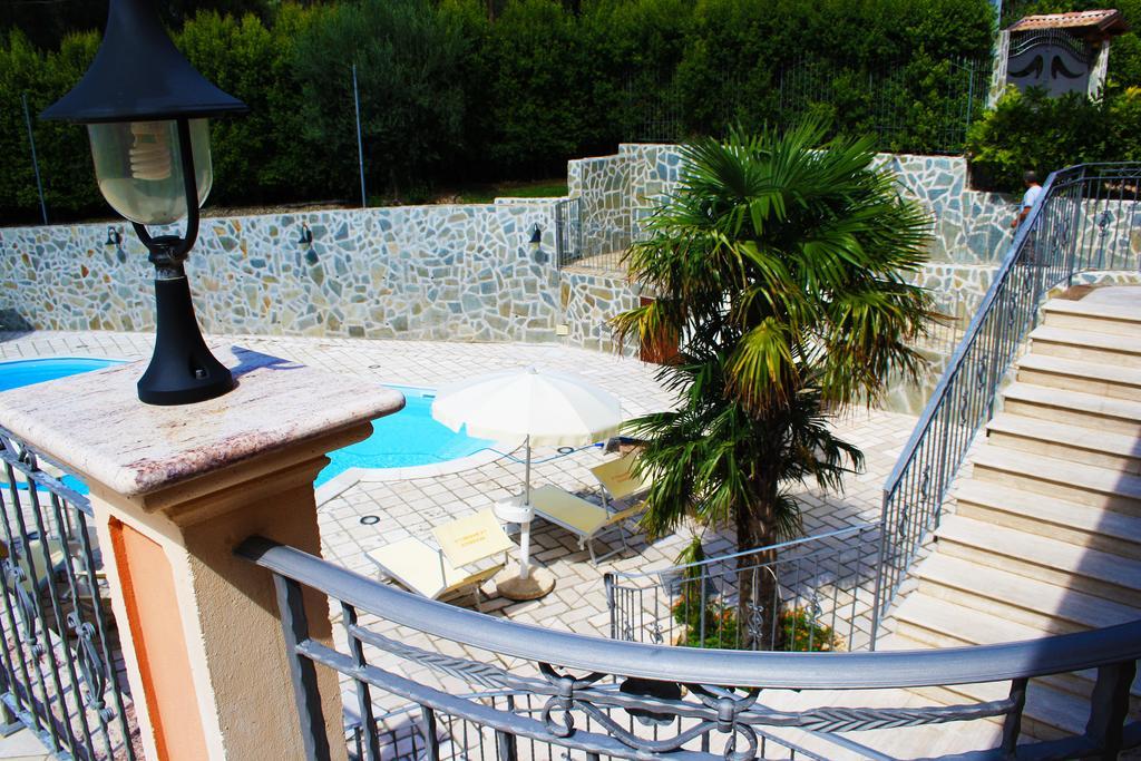 La Marinella Apartment Palmi Bagian luar foto