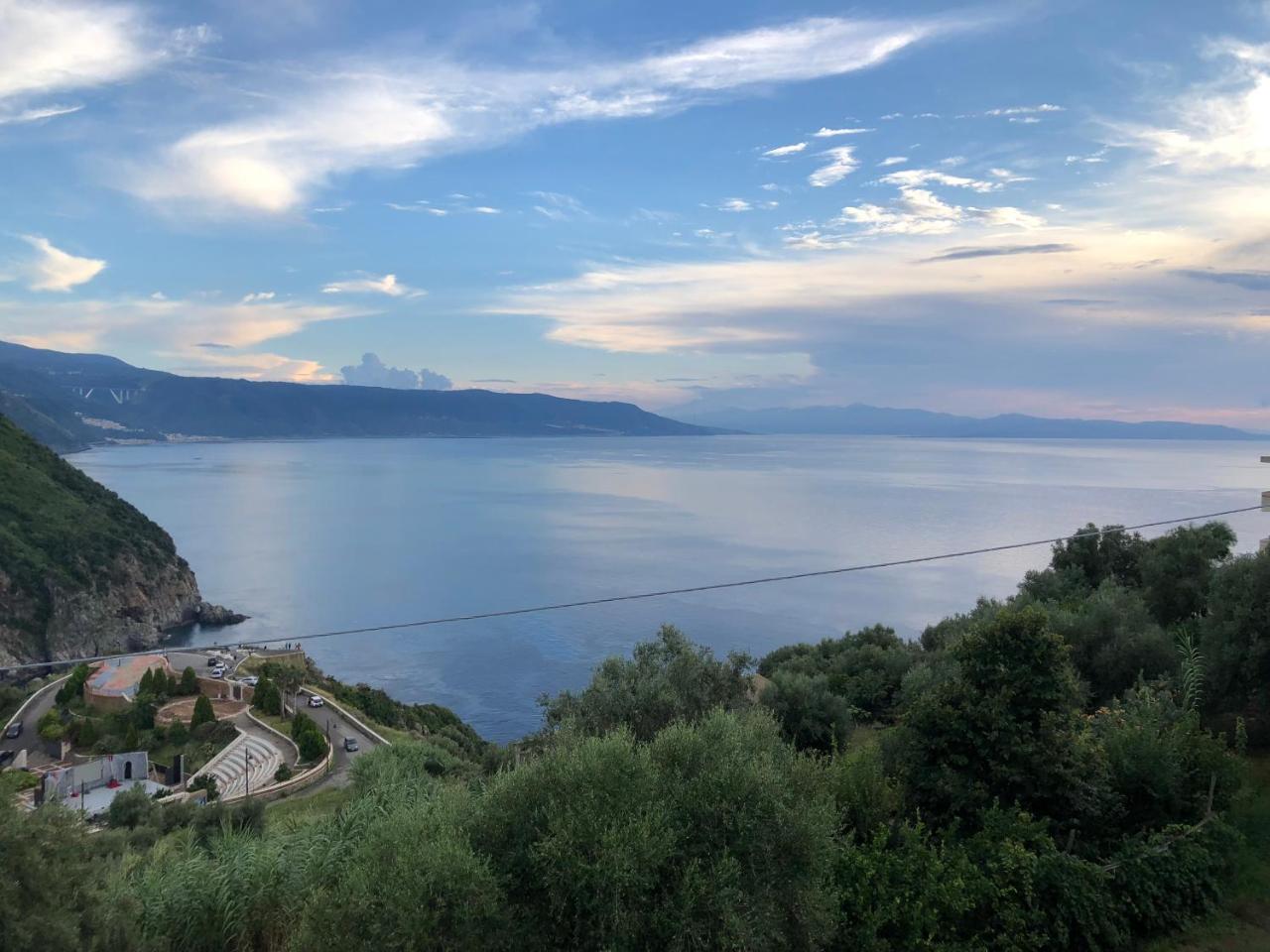 La Marinella Apartment Palmi Bagian luar foto
