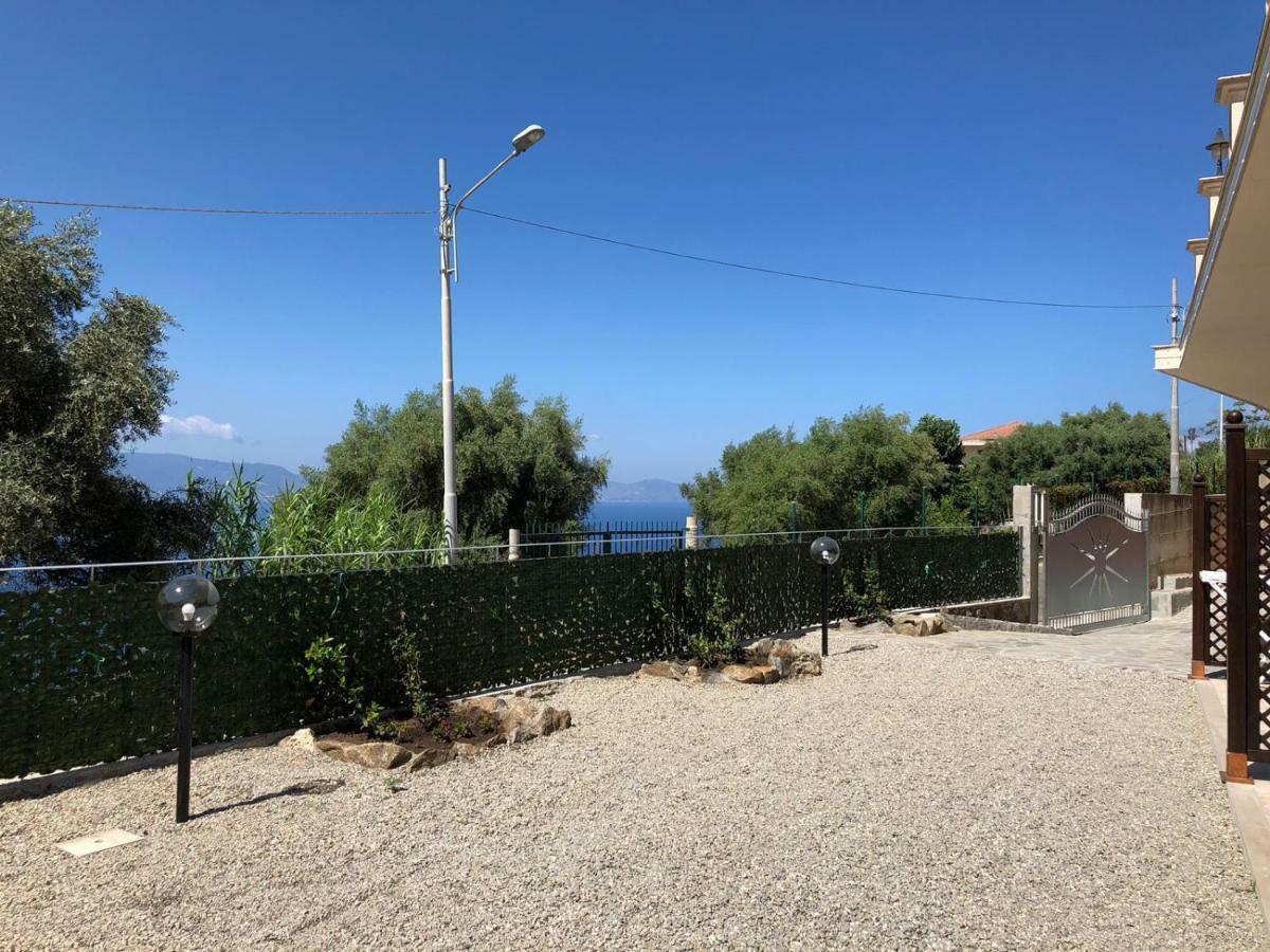 La Marinella Apartment Palmi Bagian luar foto